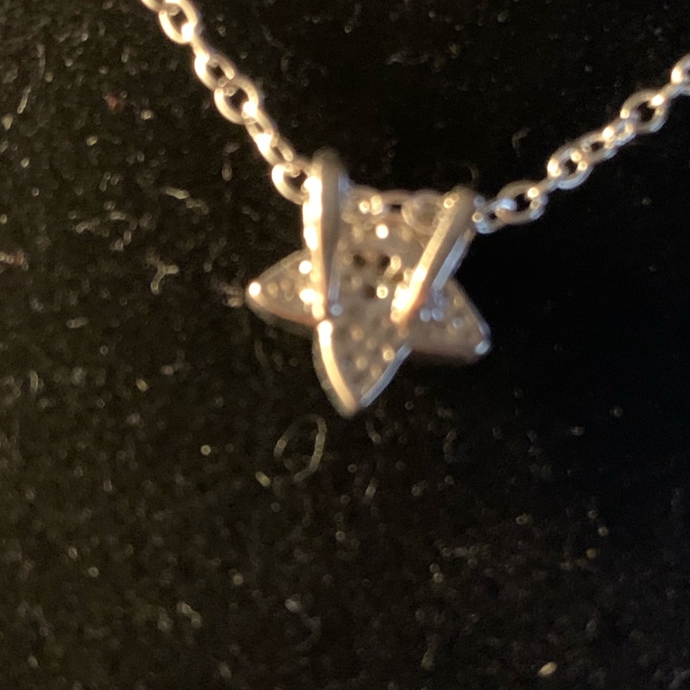 Genuine Diamond Pendant - Picture 2 of 4